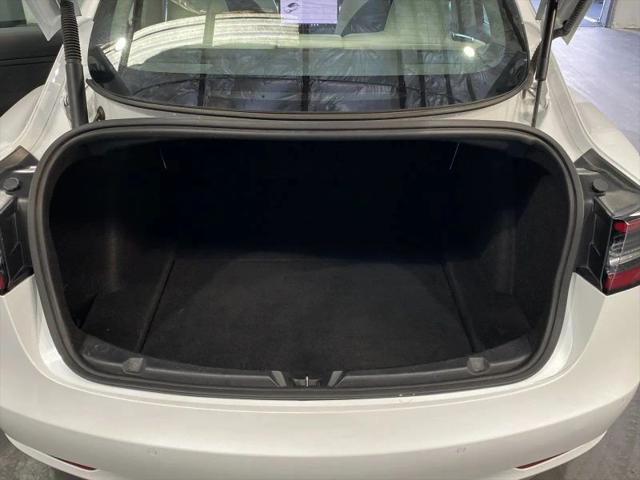 2021 Tesla Model 3 Standard Range Plus Rear-Wheel Drive