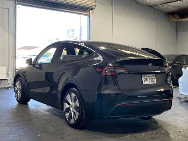2024 Tesla Model Y Long Range Single Motor Rear-Wheel Drive