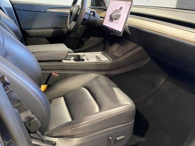 2024 Tesla Model Y Long Range Single Motor Rear-Wheel Drive