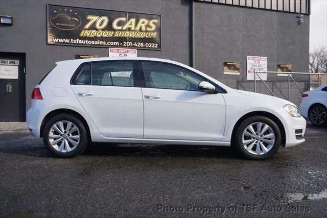 2015 Volkswagen Golf TDI S 4-Door