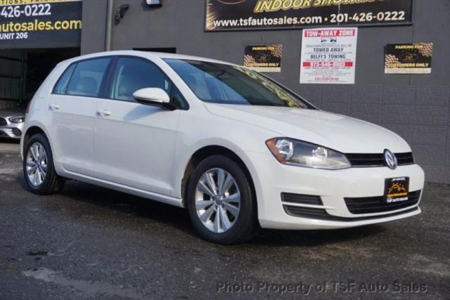 2015 Volkswagen Golf TDI S 4-Door