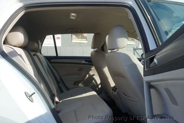 2015 Volkswagen Golf TDI S 4-Door