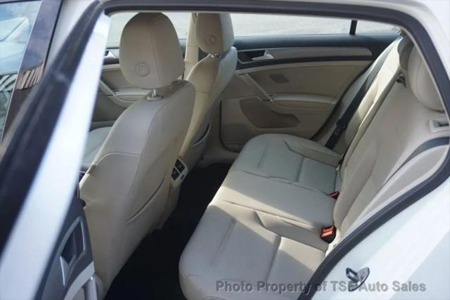 2015 Volkswagen Golf TDI S 4-Door