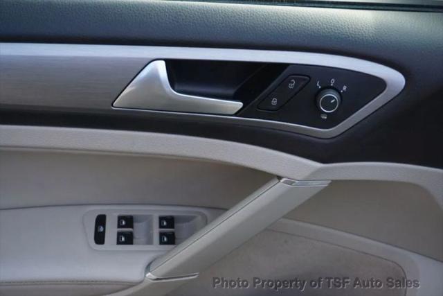 2015 Volkswagen Golf TDI S 4-Door