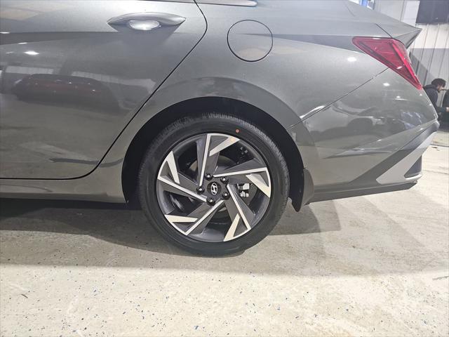 2026 Hyundai Elantra Hybrid Limited