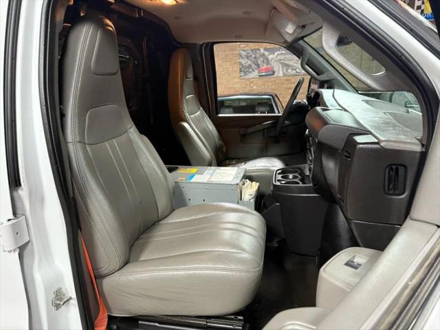2017 Chevrolet Express Work Van
