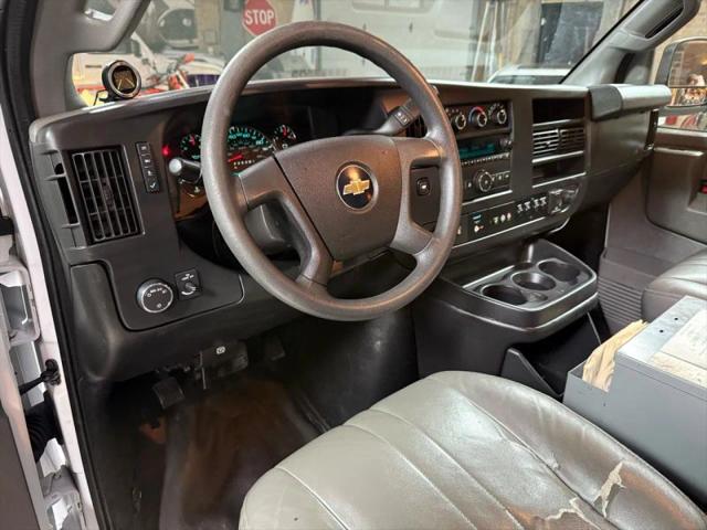 2017 Chevrolet Express Work Van