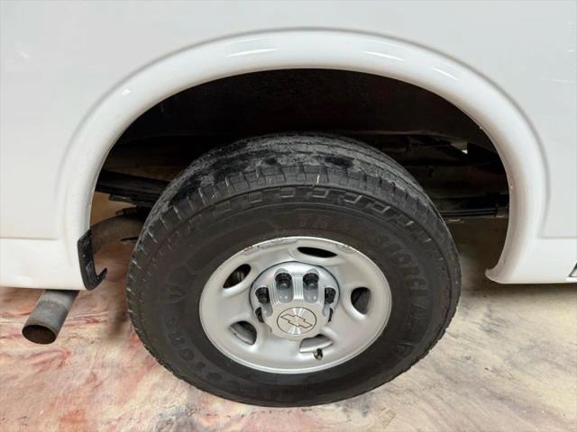2017 Chevrolet Express Work Van