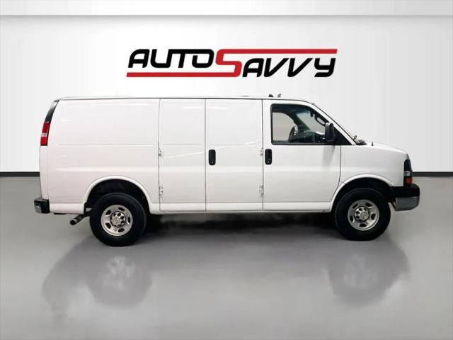 2024 Chevrolet Express Cargo Van RWD 2500 Regular Wheelbase WT