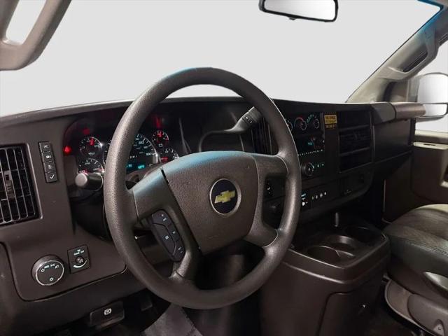 2024 Chevrolet Express Cargo Van RWD 2500 Regular Wheelbase WT