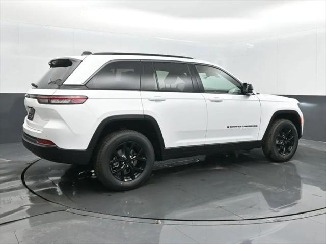 2026 Jeep Grand Cherokee Altitude 4x4