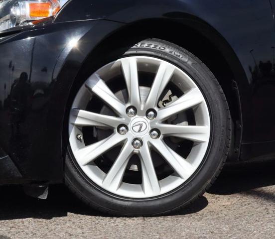 2015 Lexus IS 250 Crafted Line