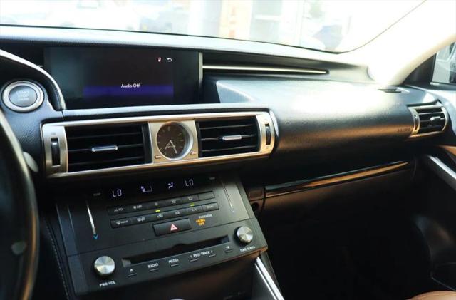 2015 Lexus IS 250 Crafted Line