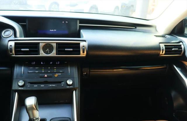 2015 Lexus IS 250 Crafted Line