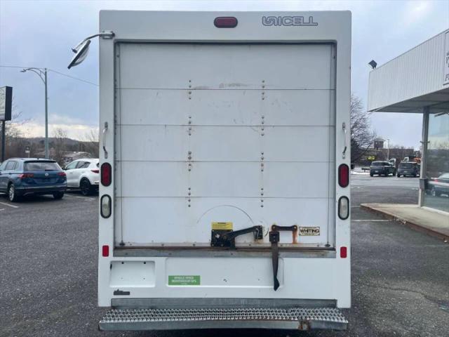 2015 Chevrolet Express Cutaway 3500