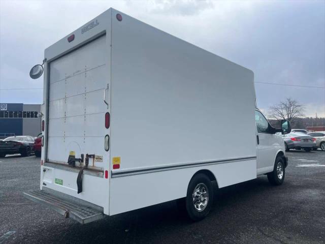2015 Chevrolet Express Cutaway 3500