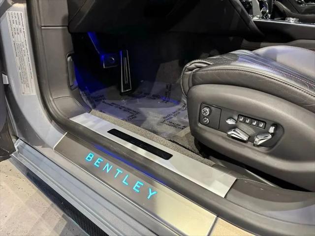 2022 Bentley Flying Spur V8