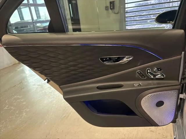 2022 Bentley Flying Spur V8