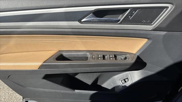 2026 Volkswagen Atlas Cross Sport SEL Premium R-Line