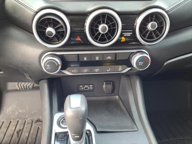 2022 Nissan Sentra SV Xtronic CVT
