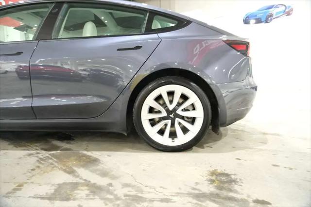 2021 Tesla Model 3 Standard Range Plus Rear-Wheel Drive