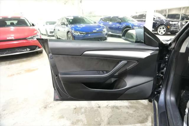 2021 Tesla Model 3 Standard Range Plus Rear-Wheel Drive