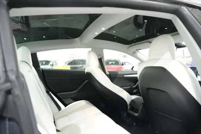 2021 Tesla Model 3 Standard Range Plus Rear-Wheel Drive