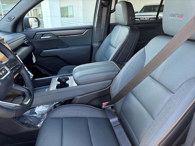 2026 GMC Acadia AT4 AWD
