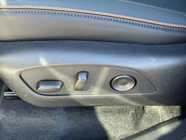 2026 GMC Acadia AT4 AWD