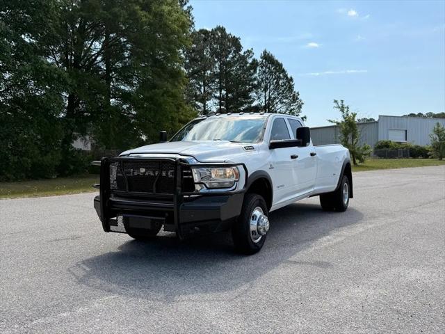 2019 Ram 3500 Tradesman Crew Cab 4x4 8' Box