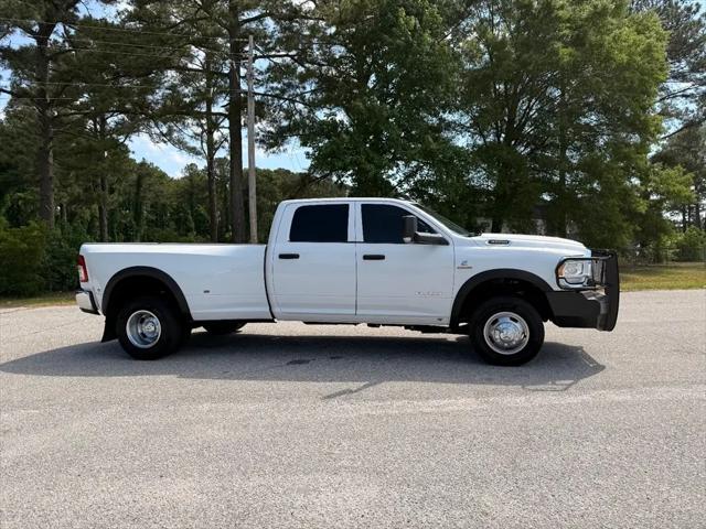 2019 Ram 3500 Tradesman Crew Cab 4x4 8' Box