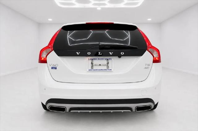 2017 Volvo V60 Cross Country T5