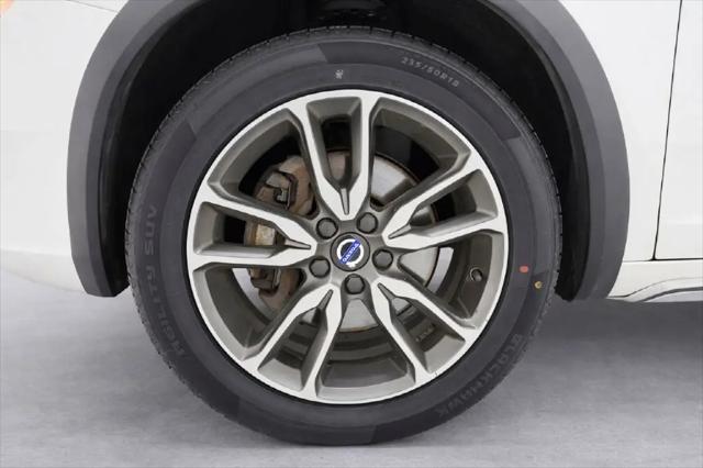 2017 Volvo V60 Cross Country T5