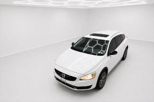 2017 Volvo V60 Cross Country T5