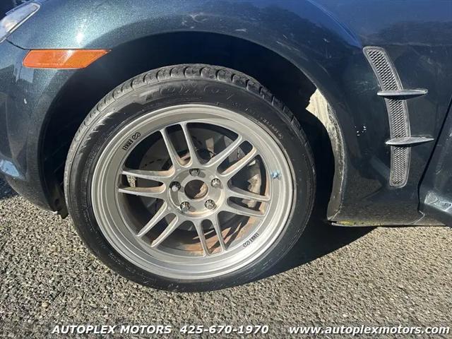 2004 Mazda RX-8 6 Speed Manual