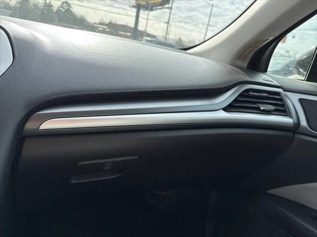 2016 Ford Fusion S
