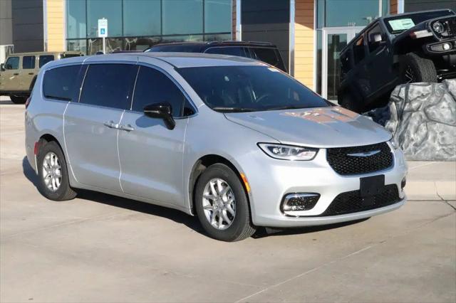 2026 Chrysler Pacifica Select for sale in Shawnee, OK