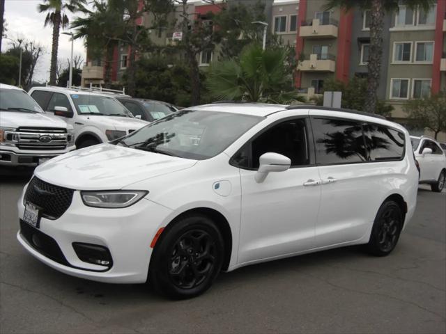 2021 Chrysler Pacifica Hybrid Touring