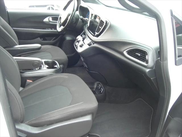 2021 Chrysler Pacifica Hybrid Touring