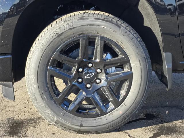 2026 Chevrolet Silverado 1500 2WD Crew Cab Short Bed Custom