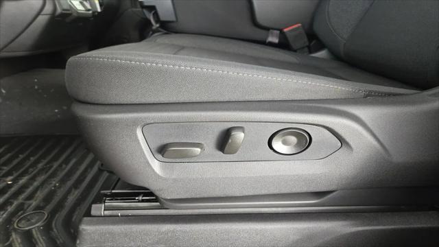 2026 Chevrolet Silverado 1500 2WD Crew Cab Short Bed Custom