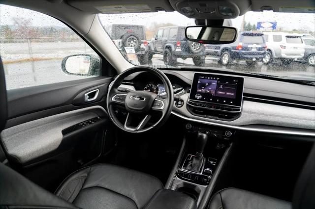 2022 Jeep Compass Latitude Lux 4x4