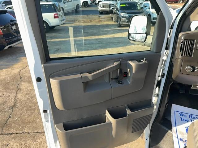 2022 Chevrolet Express Cargo Van RWD 2500 Regular Wheelbase WT