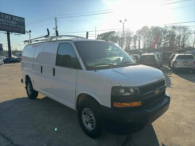 2022 Chevrolet Express Cargo Van RWD 2500 Regular Wheelbase WT