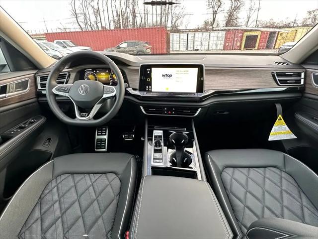 2026 Volkswagen Atlas SEL Premium R-Line