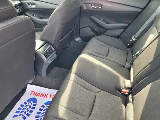 2025 Honda Accord Sedan SE