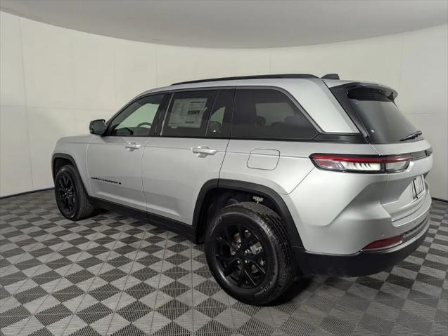 2026 Jeep Grand Cherokee Altitude 4x2