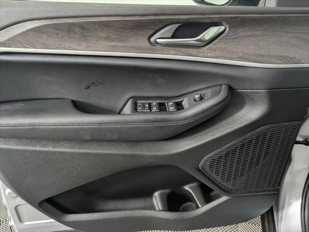 2026 Jeep Grand Cherokee Altitude 4x2