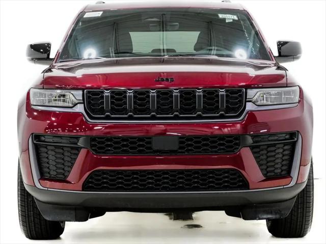 2026 Jeep Grand Cherokee Altitude 4x4