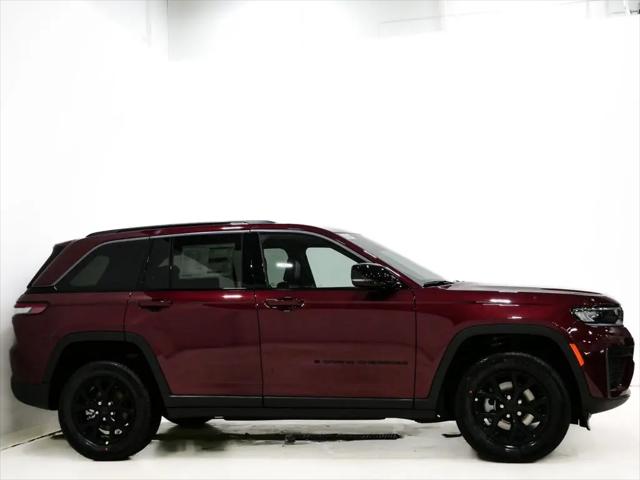 2026 Jeep Grand Cherokee Altitude 4x4